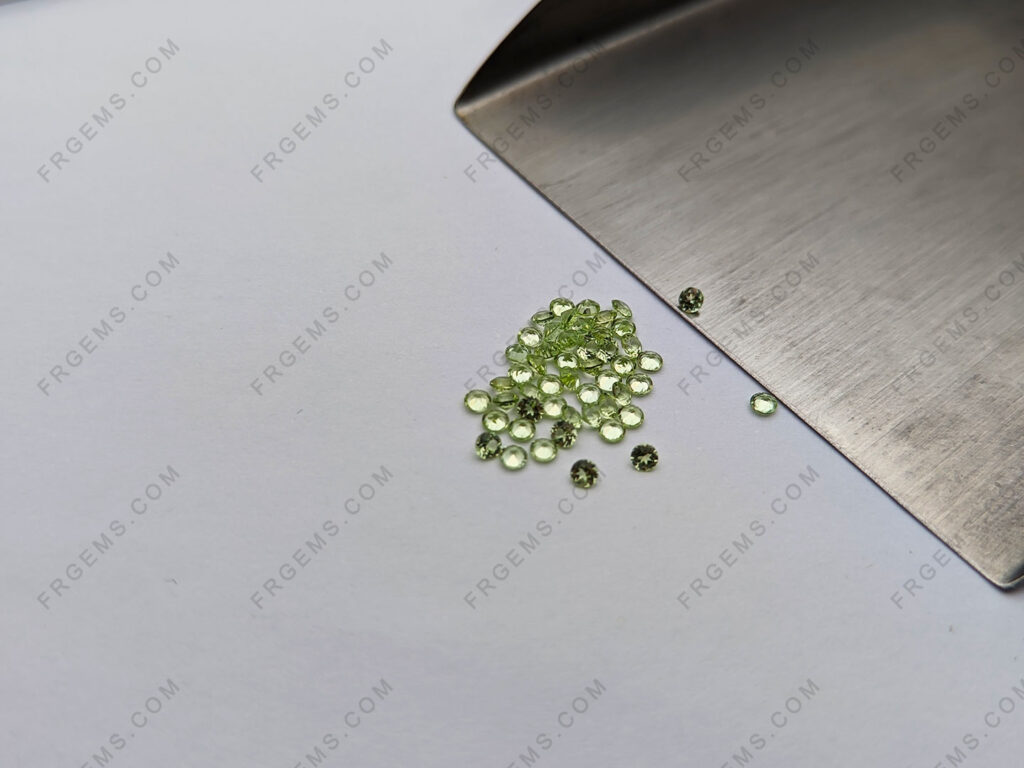 Semi-precious-genuine-Peridot-Color-Round-faceted-2mm-Gemstones-Wholesale