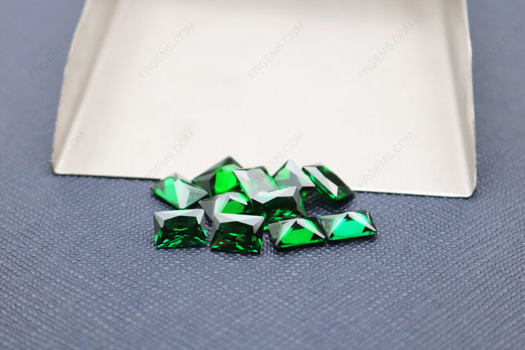 Cubic-Zirconia-Green-Rectangle-Shape-Princess-Cut-7x5mm-gemstones-CZ35-IMG_5742