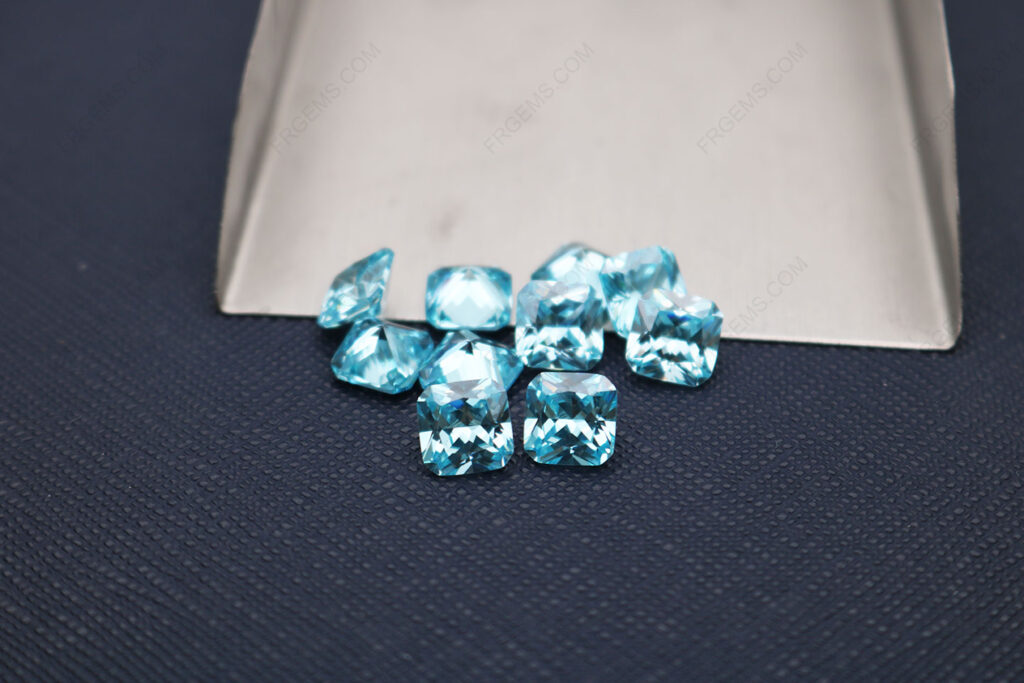 Cubic-Zirconia-Light-Aquamarine-Square-Shape-Radiant-Cut-7x7mm-gemstones-CZ37-IMG_5709
