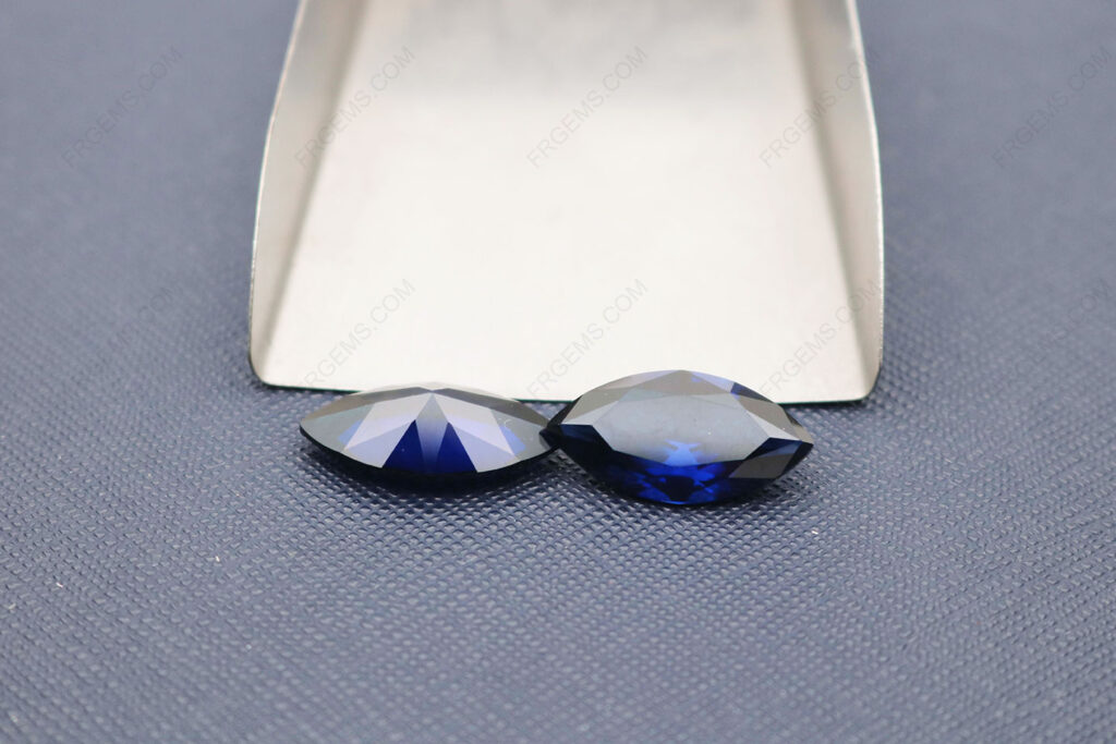 Corundum-Blue-Sapphire-34-Marquise-Shape-Faceted-Cut-20x10mm-gemstones-IMG_5867