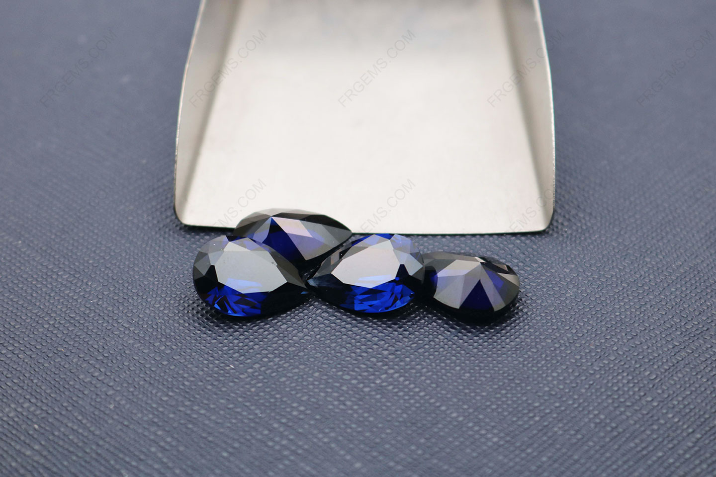 Loose Synthetic Corundum Blue Sapphire #34 Pear Shape Faceted Cut 15x10mm gemstones IMG_5868