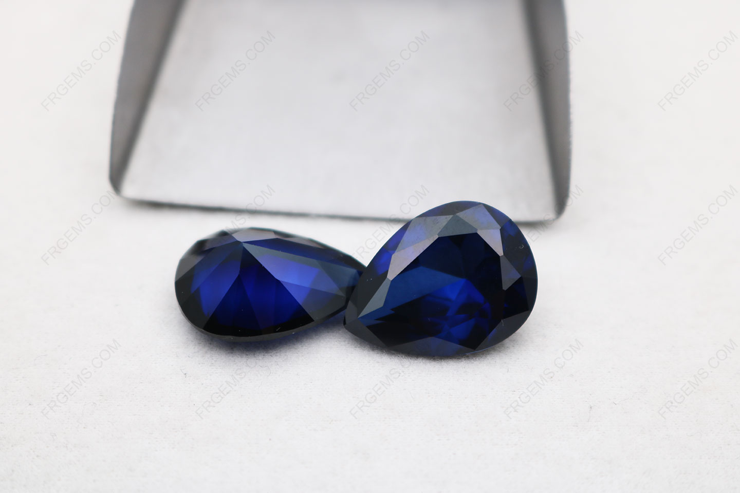 Corundum Blue Sapphire #34 Pear Shape Faceted Cut 20x15mm gemstones