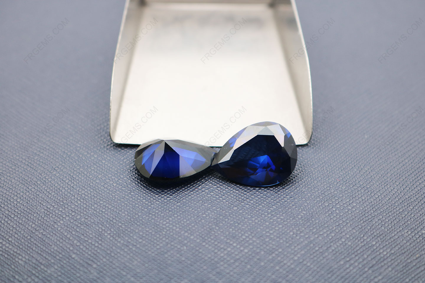 Corundum Blue Sapphire #34 Pear Shape Faceted Cut 20x15mm gemstones