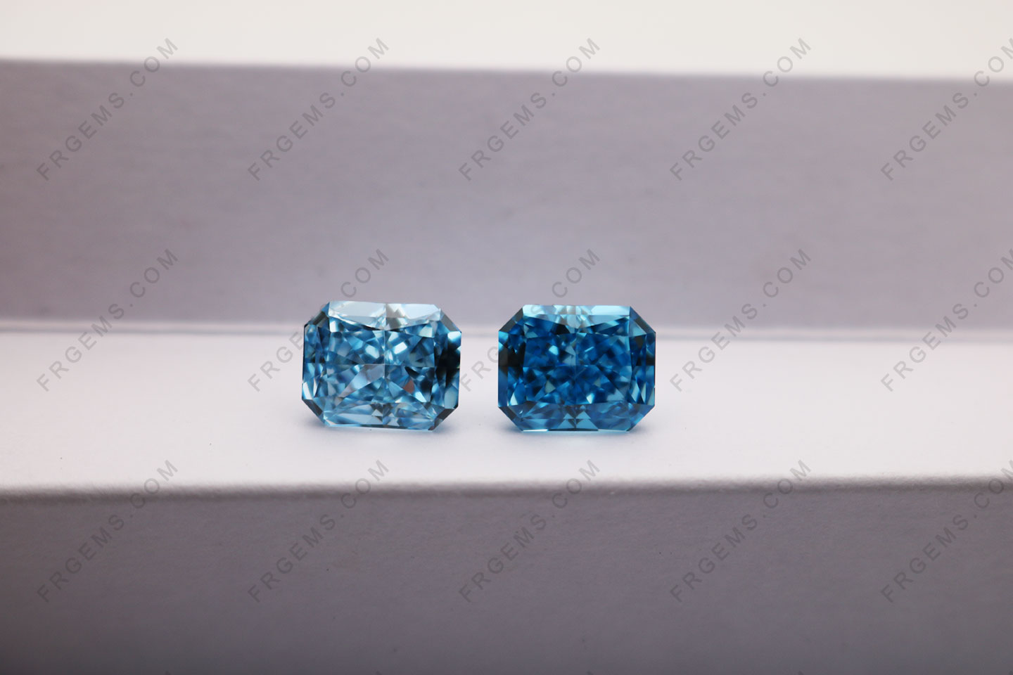 Loose Cubic Zirconia Fancy Blue Dark and light Color Octagon Shaped Crushed Ice Cut 12x10mm Gemstones
