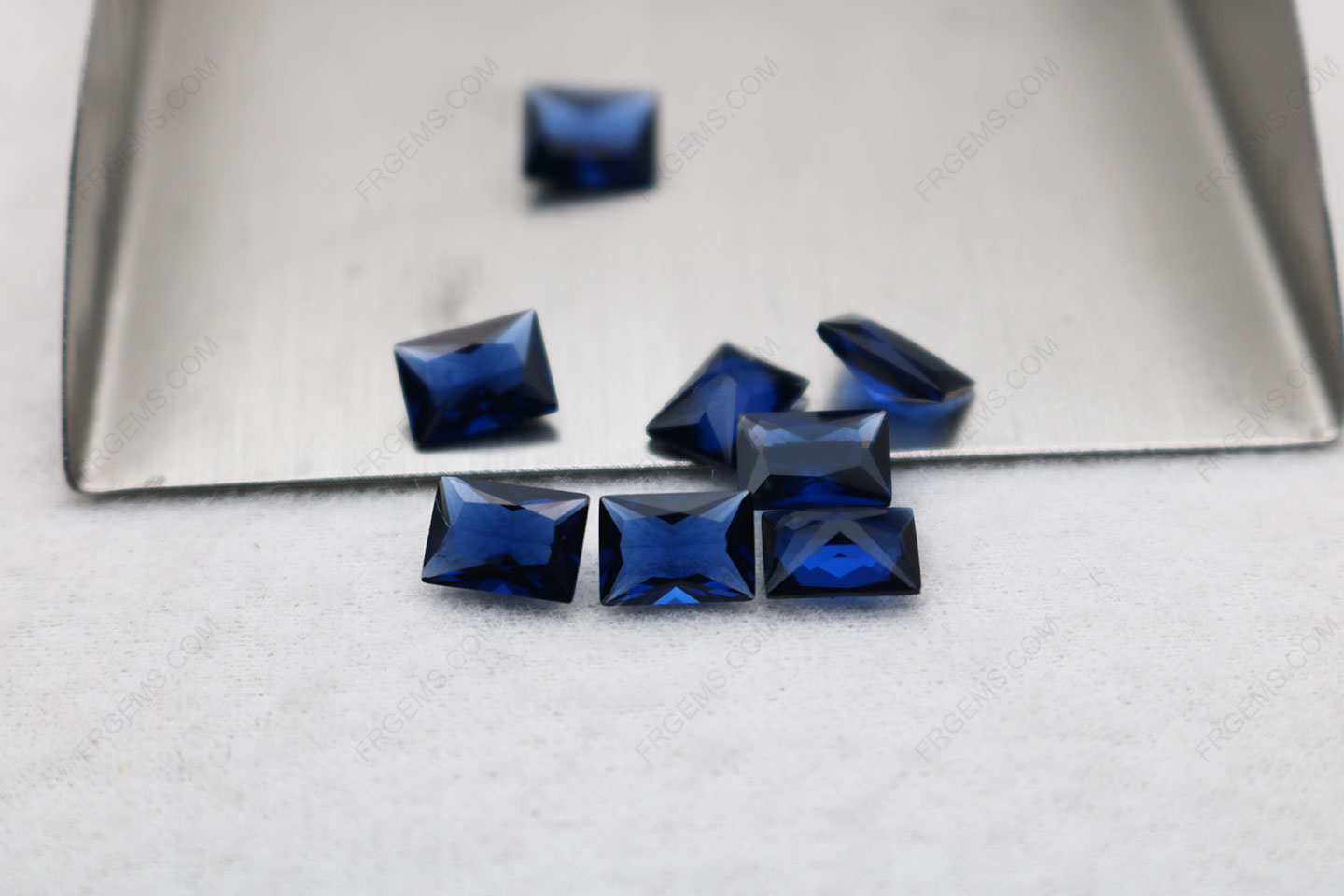 Nano Blue Sapphire #121 Color Rectangle Shape Princess Cut 7x5mm gemstones IMG_5740
