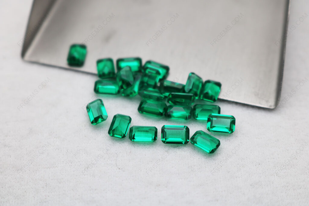 Nano-Emerald-Green-111-Octagon-Shape-Emerald-Cut-6x4mm-gemstones-IMG_5692