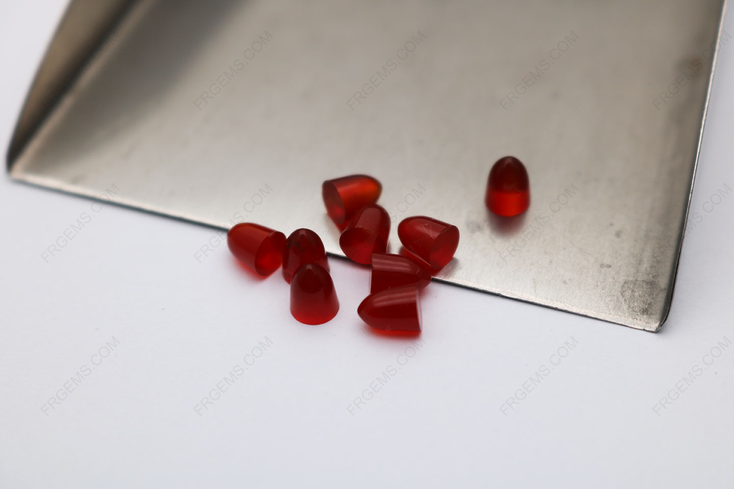 Natural Carnelian Red Color Bullet shaped 5x4mm Smooth cabochon gemstones wholesale from China Supplier