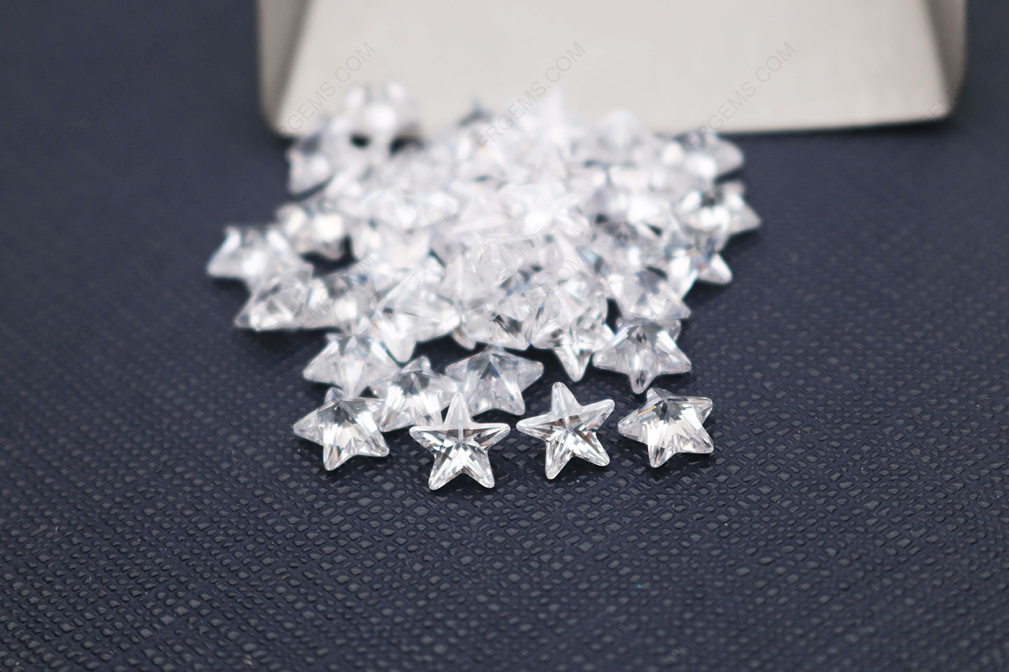 Five Point Star Cut Loose Cubic Zirconia White Clear Color 6x6mm gemstones wholesale