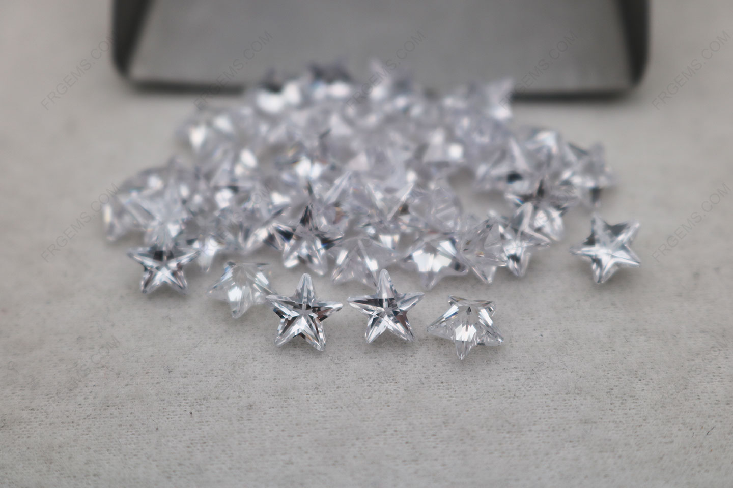 Five Point Star Cut Loose Cubic Zirconia White Clear Color 6x6mm gemstones wholesale