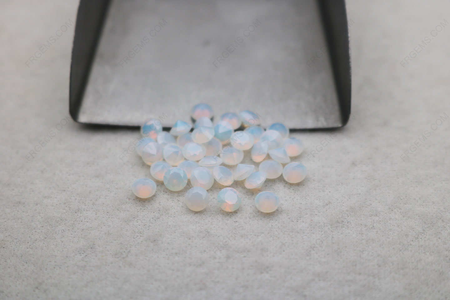 Nano Crystal Opaque Opal White Yellowish #202 Round Faceted Cut 4mm gemstones
