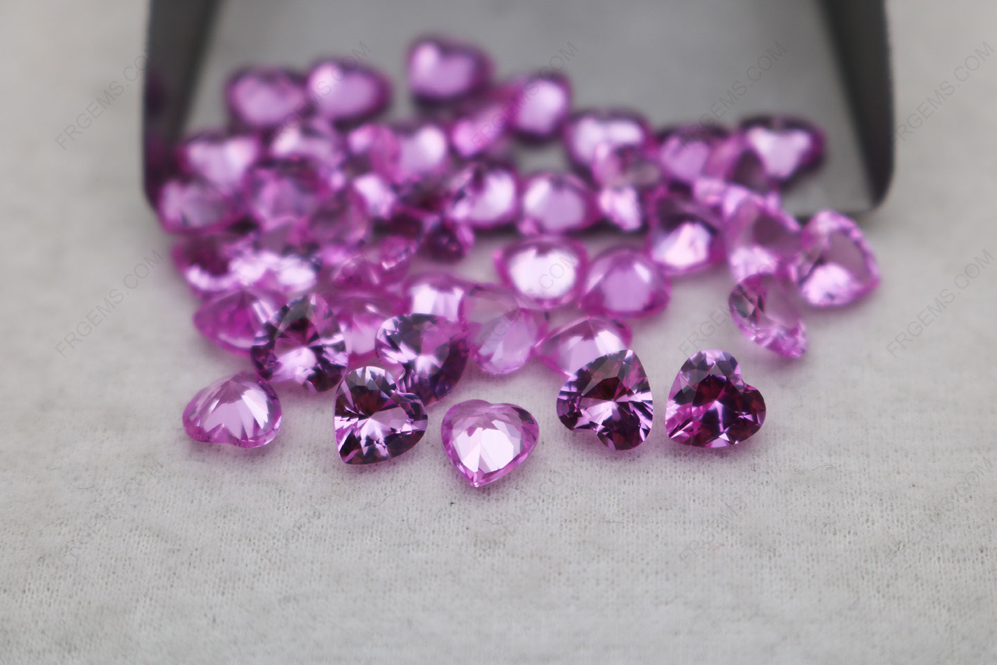 Wholesale Corundum Pink Sapphire #2 color Heart Shape Faceted Cut 6x6mm gemstones China