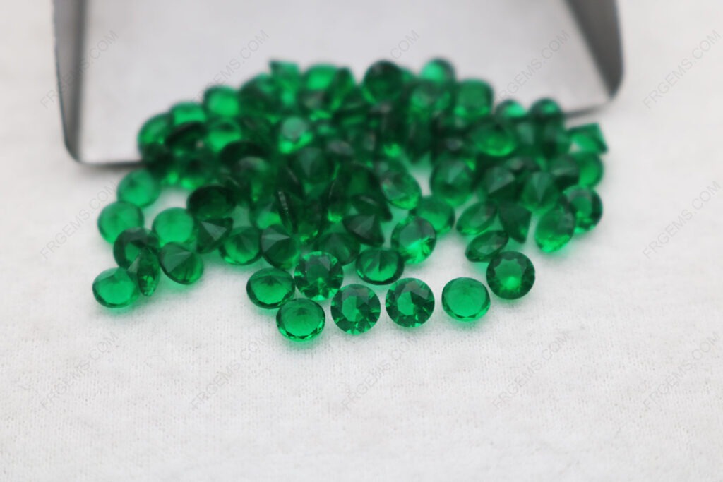 Glass-Green-Color-BG01-Round-Shape-Faceted-Cut-4mm-Gemstones-IMG_6239
