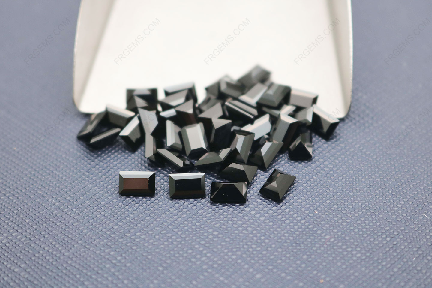 Nano Crystal Black color Rectangle Shape Baguette Cut 6x4mm Gemstones Supplier