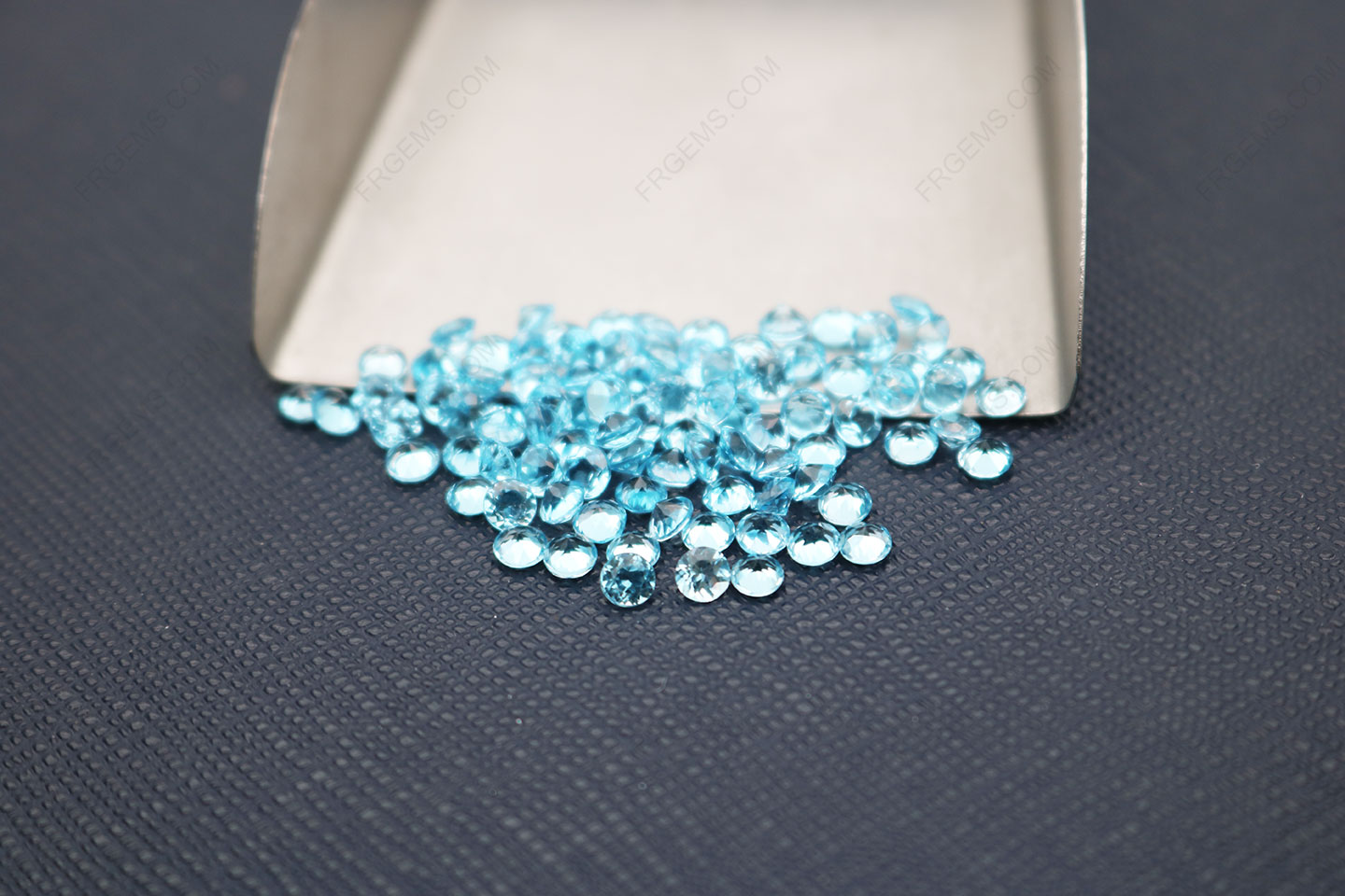 Natural genuine Blue Topaz Swiss blue Color Round Shaped Faceted 3.00mm Loose Gemstones