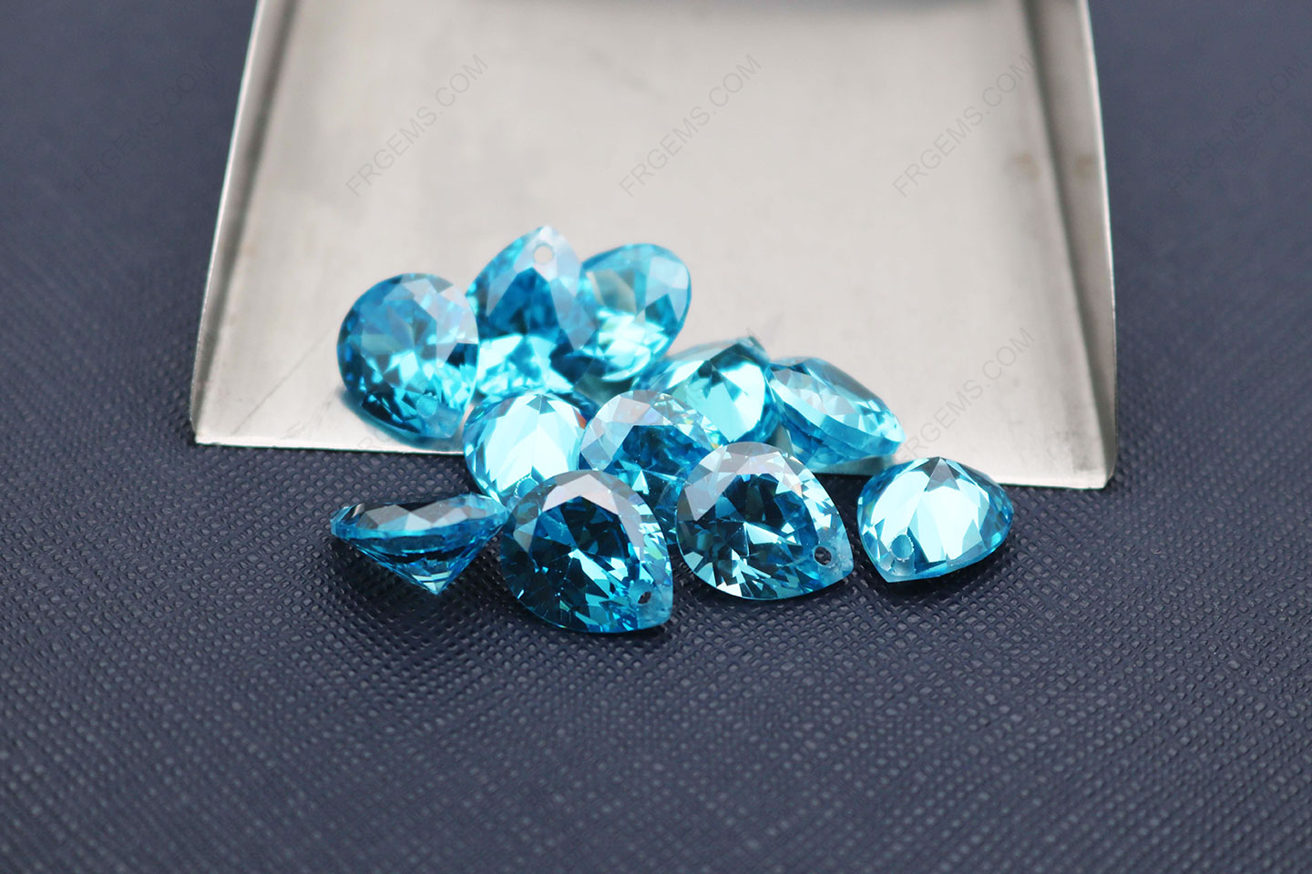 Wholesale loose Cubic Zirconia Aquamarine Blue Color Pear drop Shape Faceted Cut with Drilled hole 10x12mm gemstones