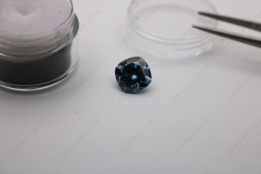 Blue-Color-Moissanite-Cushion-Faceted-Brilliant-10x10mm-loose-Gemstones-Suppliers-China-IMG_6375