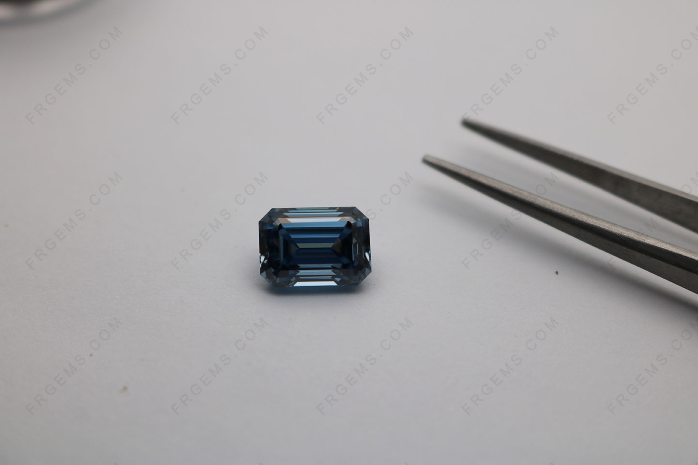 Wholesale Diamond Fancy Blue Color Moissanite Emerald Cut 11x8mm loose Gemstones