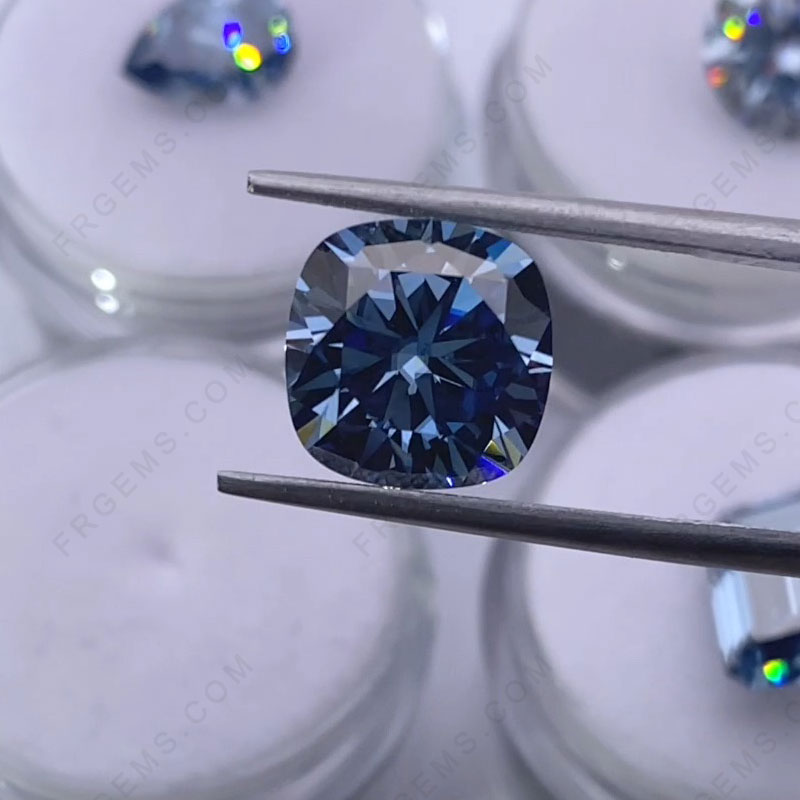 Wholesale Diamond Blue Color Moissanite Cushion Shape Faceted Brilliant Cut 10x10mm loose stones