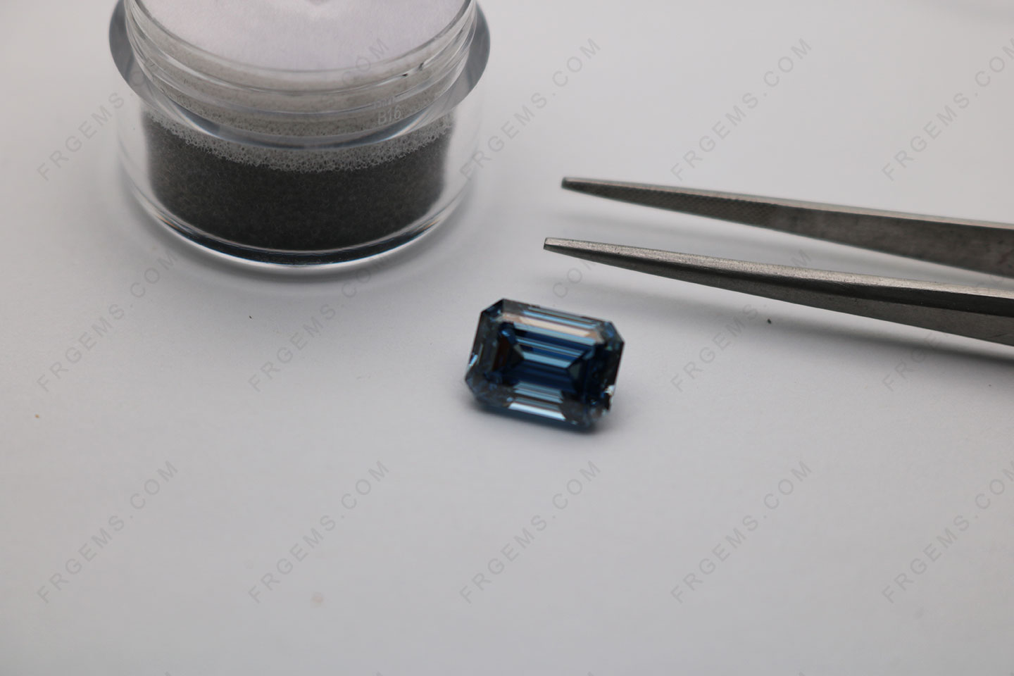 Wholesale Diamond Fancy Blue Color Moissanite Emerald Cut 11x8mm loose Gemstones