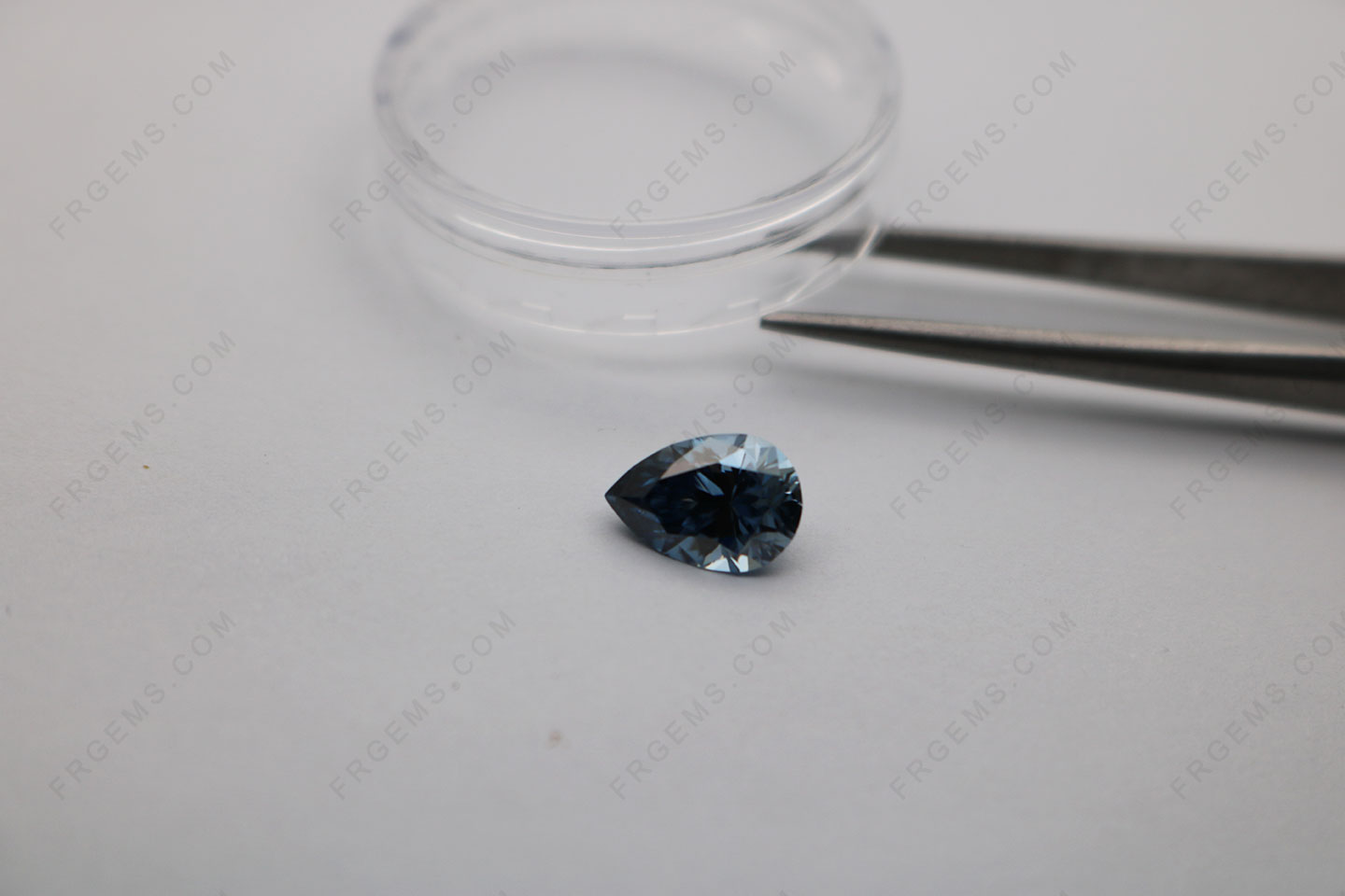 Loose Moissanite Diamond Fancy Blue Color Pear Shaped faceted Cut 10x7mm Gemstones Supplier