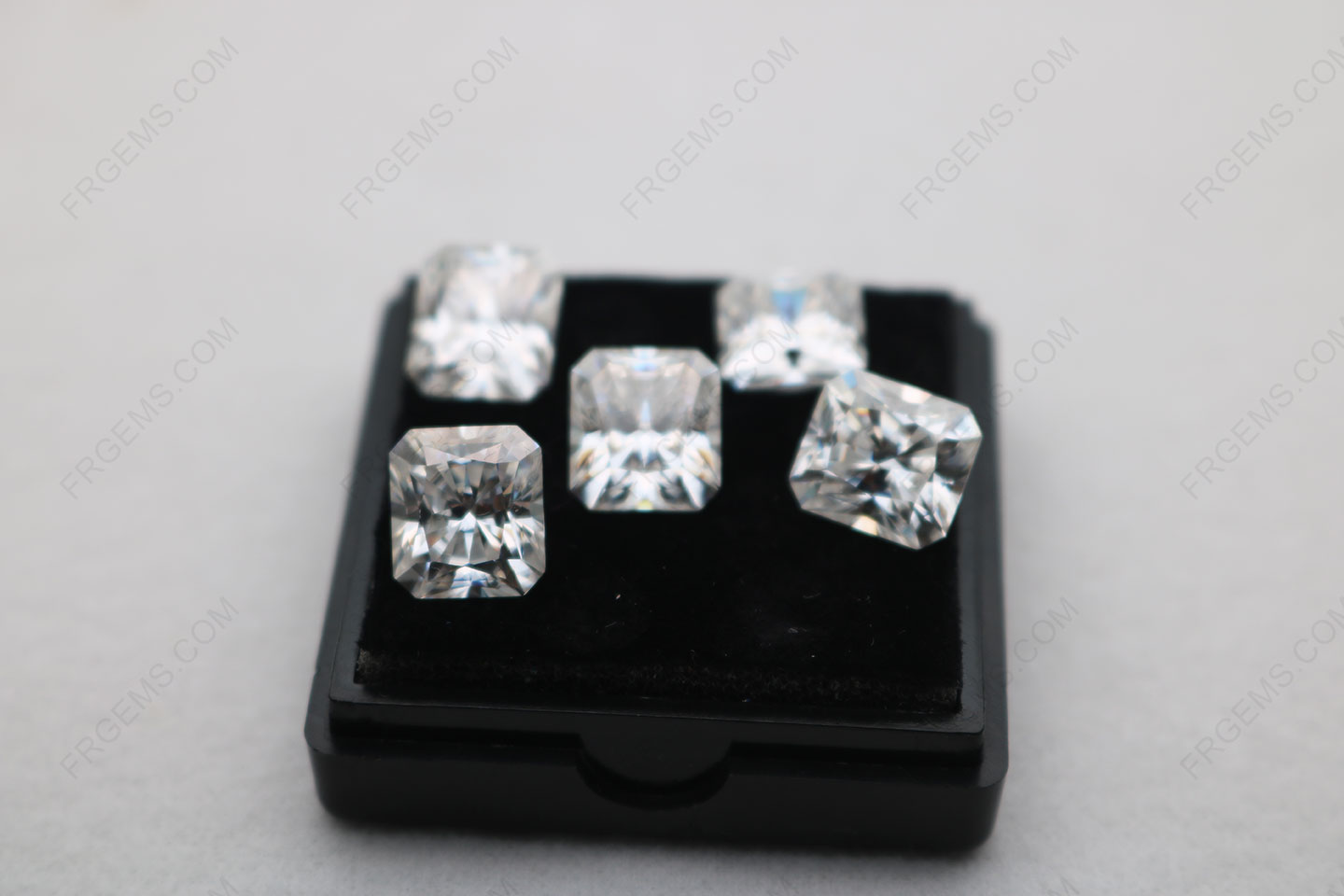 Buy Best quality Loose Moissanite D White Color Radiant cut 10x9mm gemstones from China