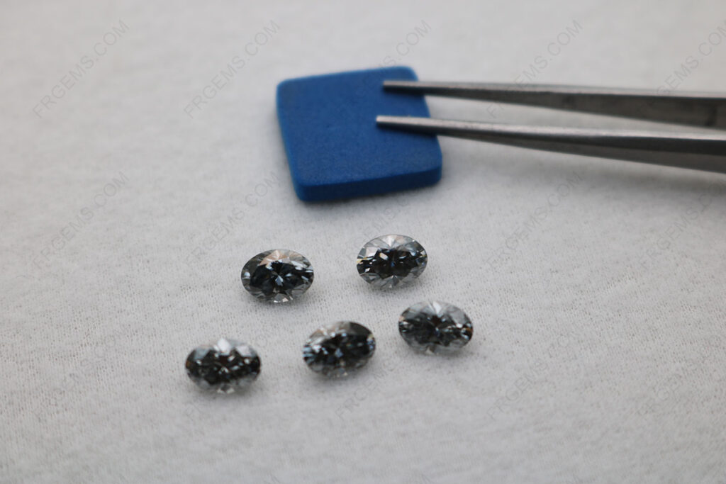 Moissanite-Gray-Color-Oval-Shape-Faceted-Brilliant-cut-7x5mm-gemstones-IMG_6836