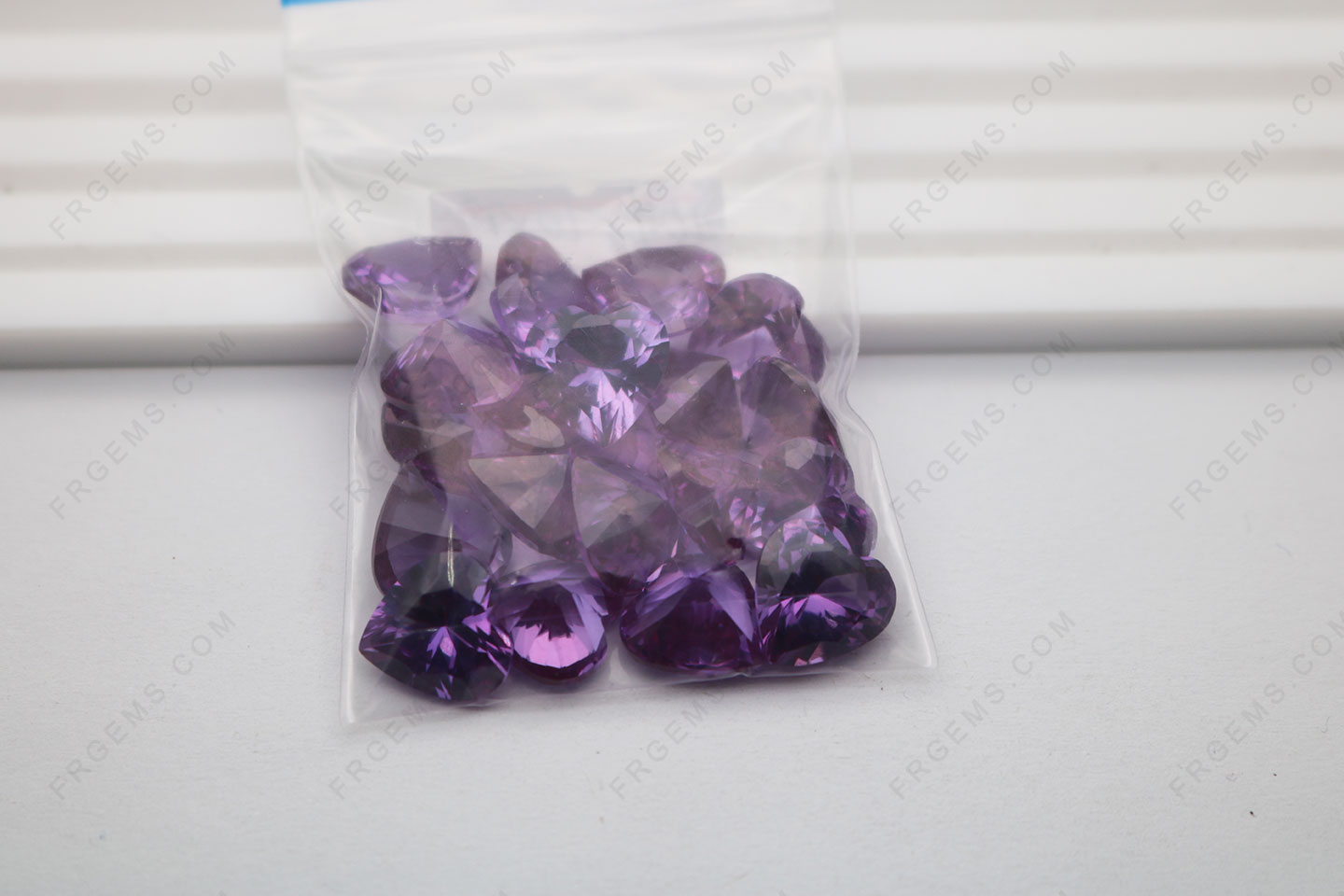 Wholesale Corundum Alexandrite Color change 46# Heart shape faceted cut 10x10mm gemstones at factory price