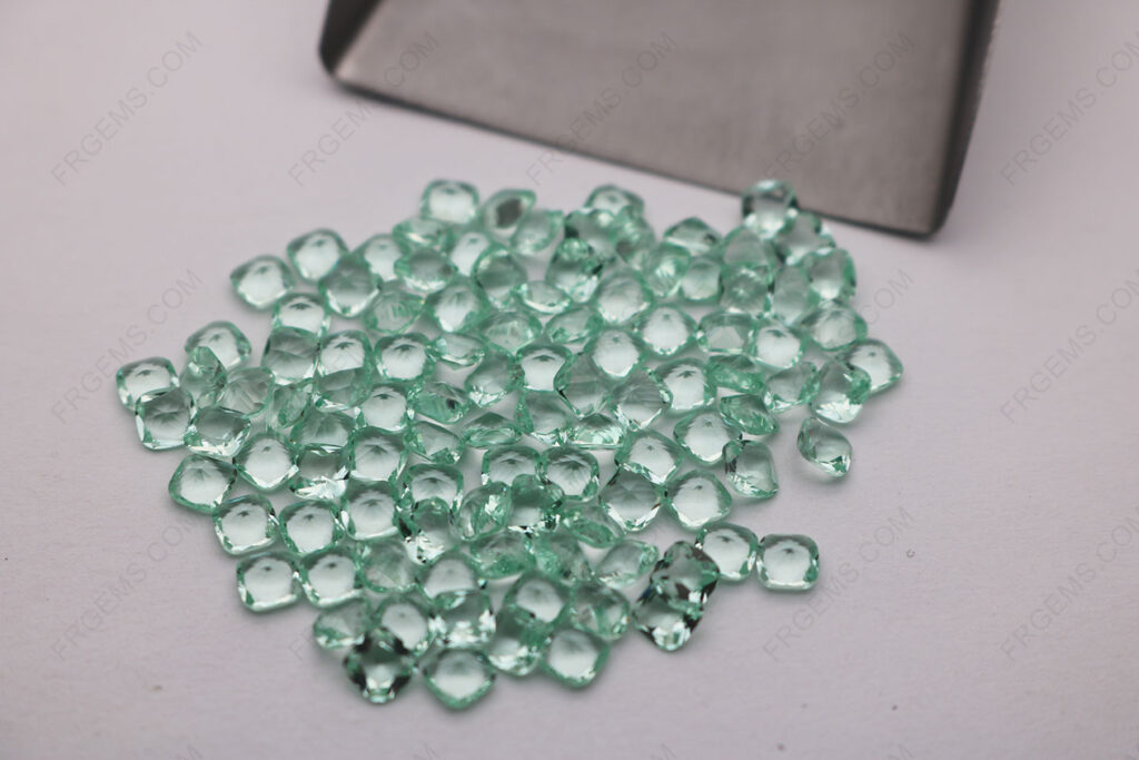 Glass-Mint-Green-Tourmaline-color-BE08#-Cushion-shape-Faceted-4x4mm-Loose-gemstones-wholesale-from-China-IMG_6879