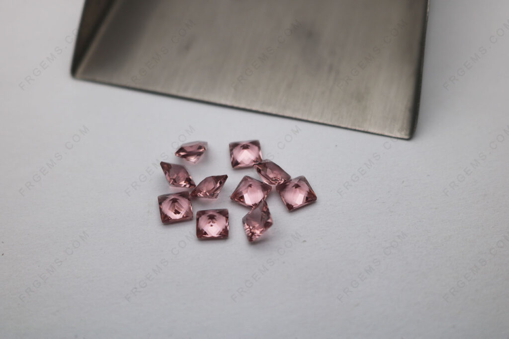 Loose-Nano-Crystal-Morganite-182#-color-Square-Princess-cut-5x5mm-gemstones-manufacturer-in-China-IMG_6812