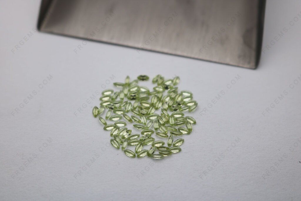 Loose-Narural-Peridot-dark-color-Marquise-shape-faceted-cut-3x1.5mm-gemstones-China-Supplier-IMG_6748