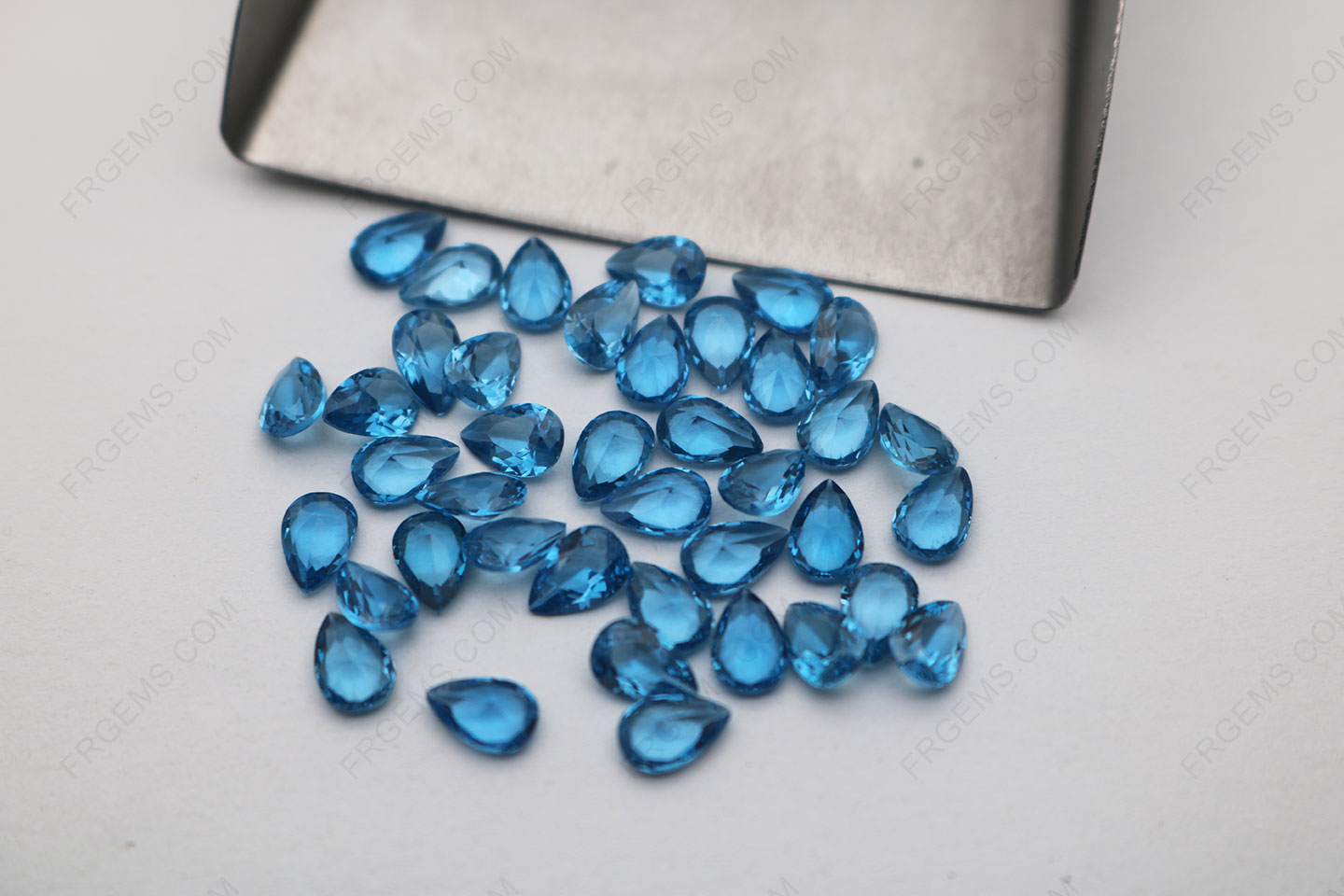 Loose Spinel Swiss blue 119# Color Pear shape Faceted cut 6x4mm gemstones Wholesale at factory price