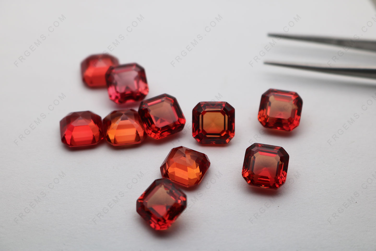 Wholesale Loose Synthetic Padparadshah Corundum 55# Color Orange sapphire Asscher Cut 10x10mm gemstones