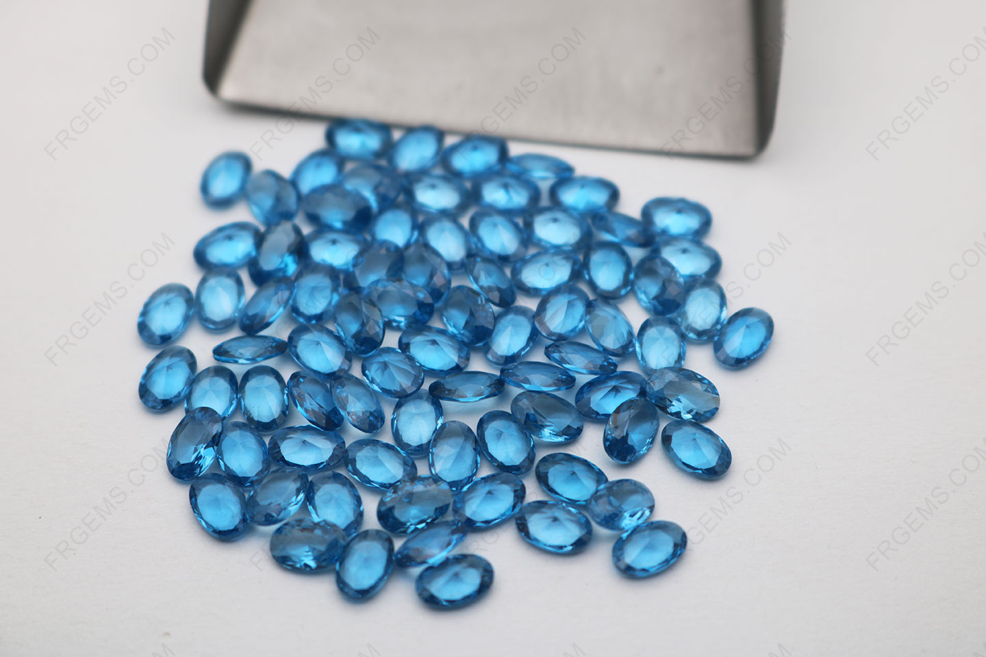Loose Spinel Swiss blue 119# Color Oval shape Faceted cut 6x4mm gemstones Suppliers from China