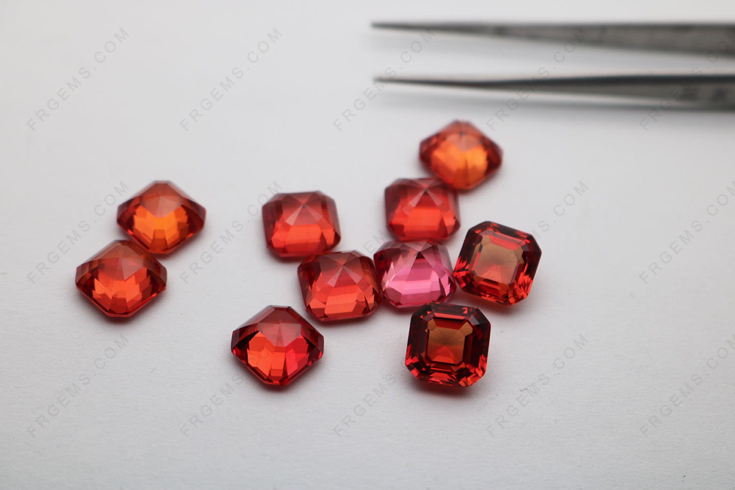 Wholesale-Corundum-Padparadshah-55#-color-Asscher-shape-faceted-cut-10x10mm-gemstones-China-IMG_6798