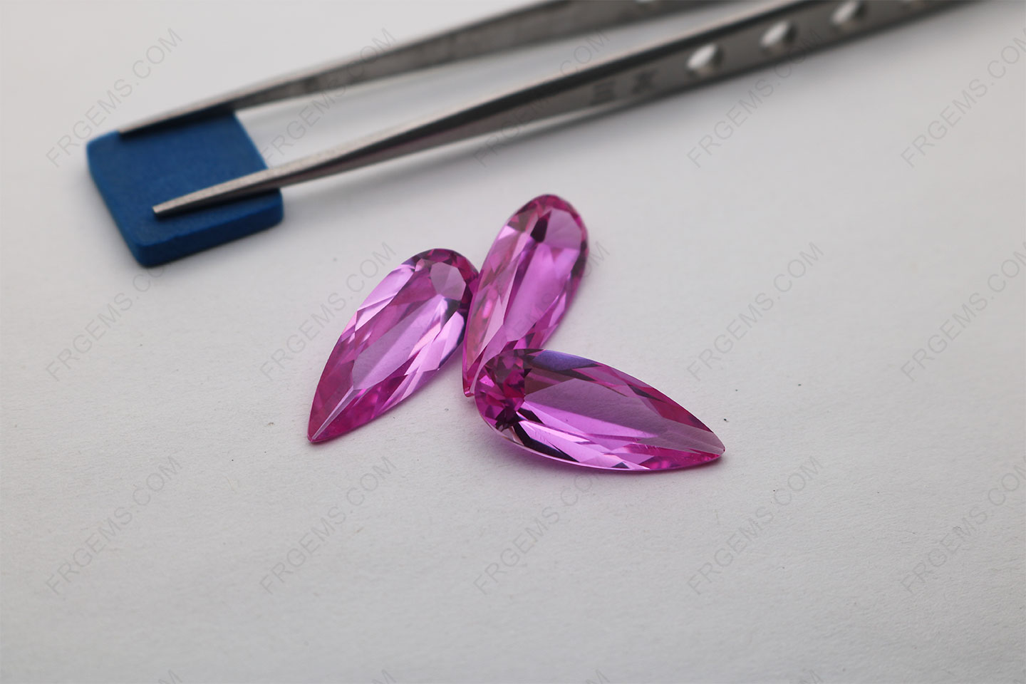 High Quality of Synthetic Corundum Pink Sapphire 2# color Pear Shape Faceted 22x9mm gemstones