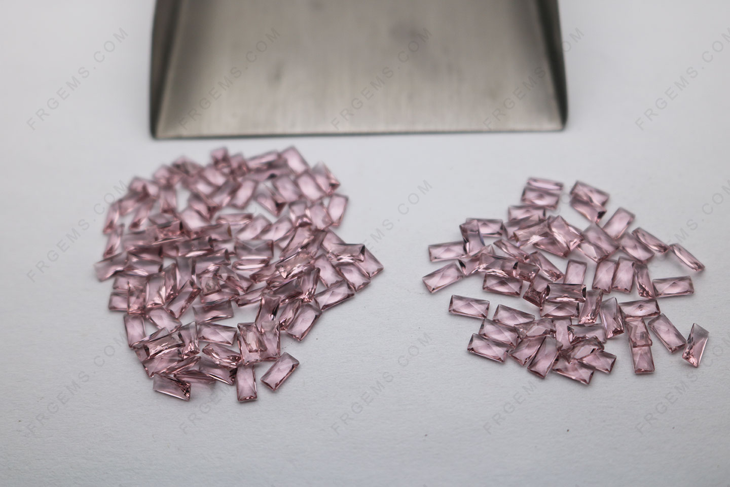 Morganite Pink Peach Nano Crystal 182# Color Rectangle shape Princess cut 2.5x5mm Loose gemstones