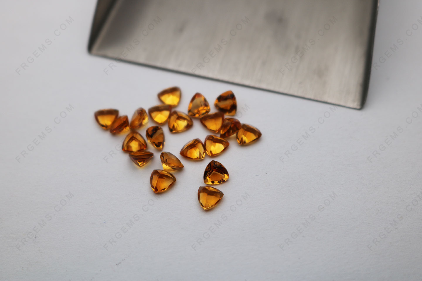 Dark yellow gemstone 2025