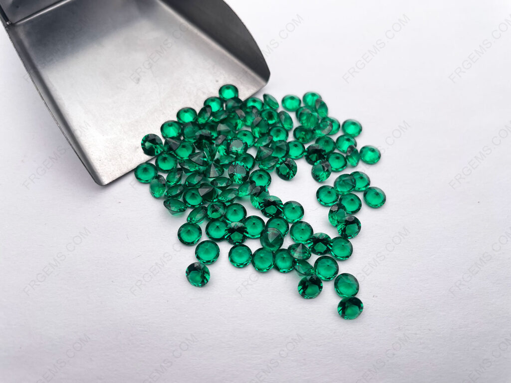 Bulk-wholesale-Nano-Crystal-Emerald-Green-Dark-111#-color-Round-faceted-cut-gemstones-from-China-IMG_1916