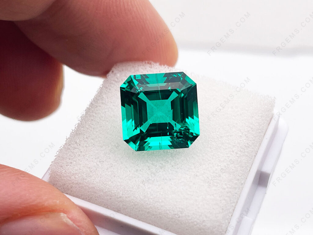 Wholesale Lab Grown Emerald Green Colombia Green Color Asscher Cut 10x10mm with Inclusions gemstones