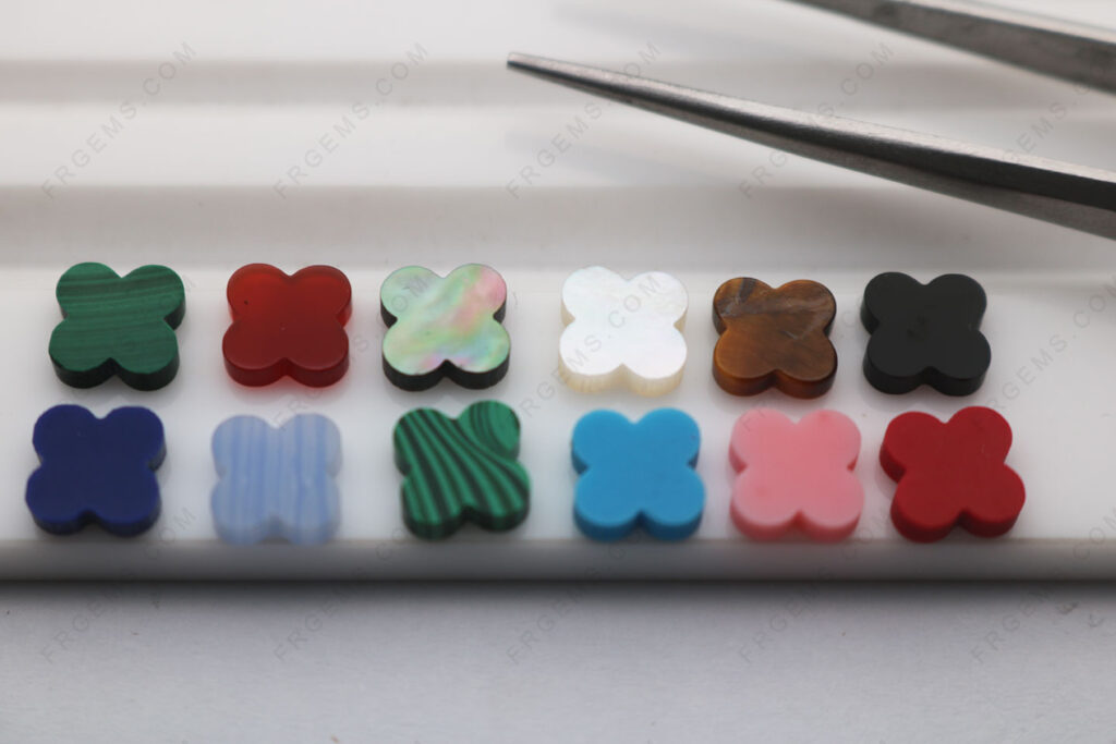 Bulk-Wholesale-Loose-Four-4-Leaf-Clover-shape-Color-Chart-Loose-gemstones-China-Suppliers-IMG_7201