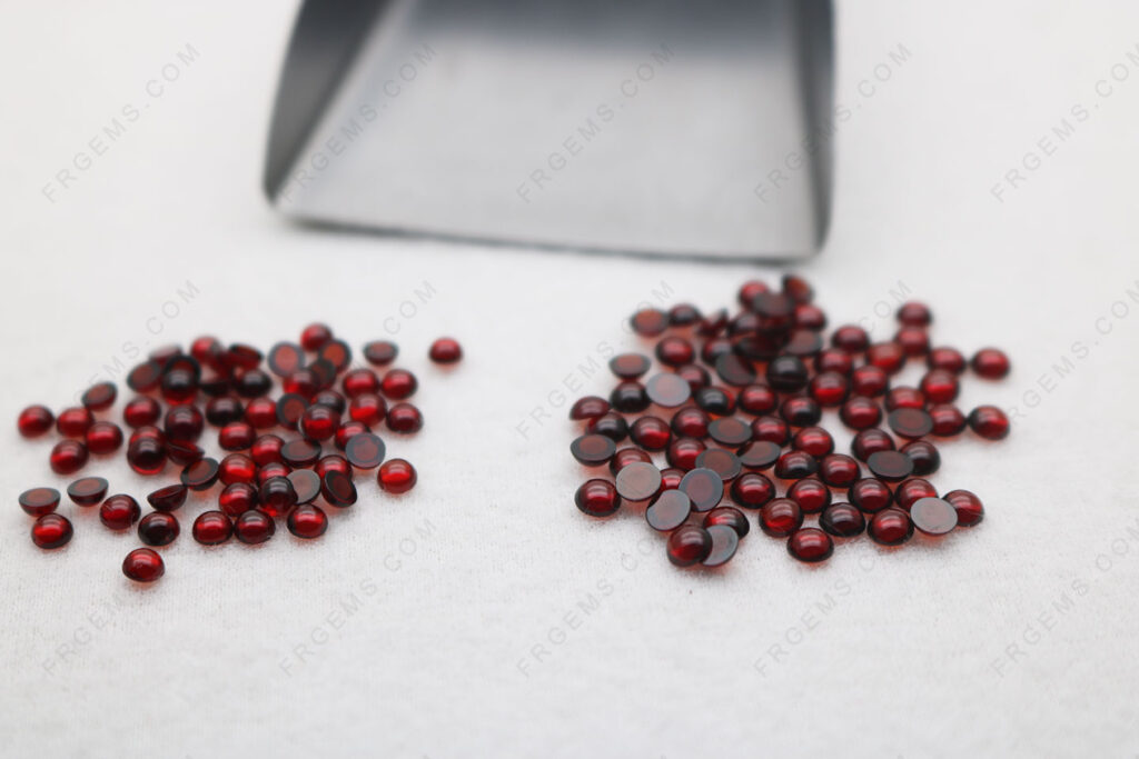 Wholesale-Natural-Genuine-Garnet-Red-Round-Cabochon-3mm-and-3.5mm-loose-gemstones-China-Supplier-IMG_7117