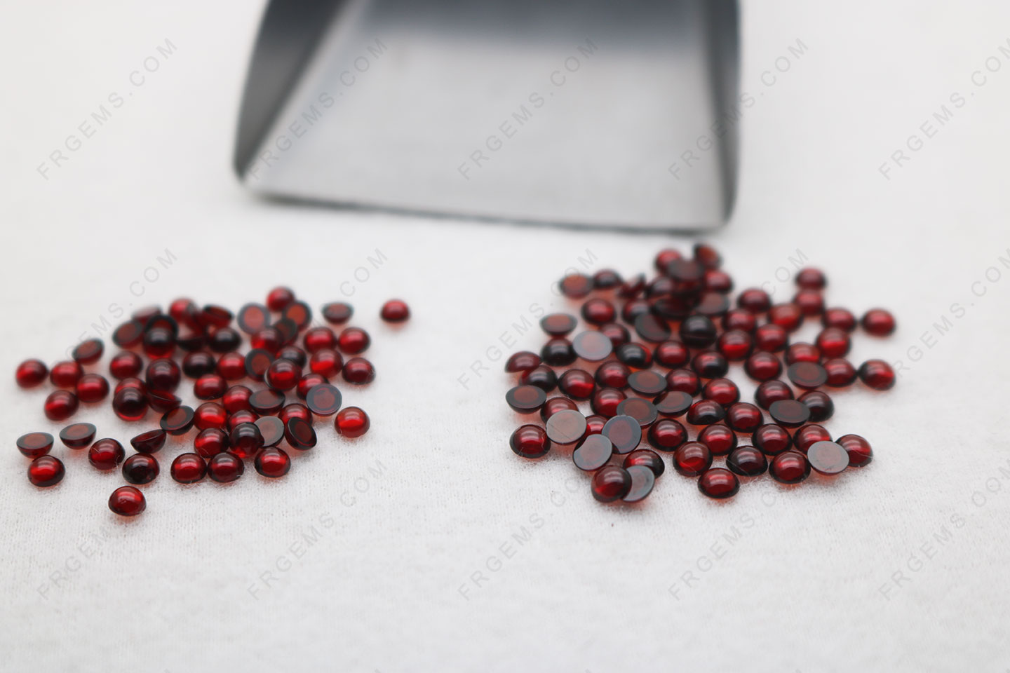 Natural Genuine Garnet Red Round Cabochon 3mm and 3.5mm loose gemstones bulk wholesale
