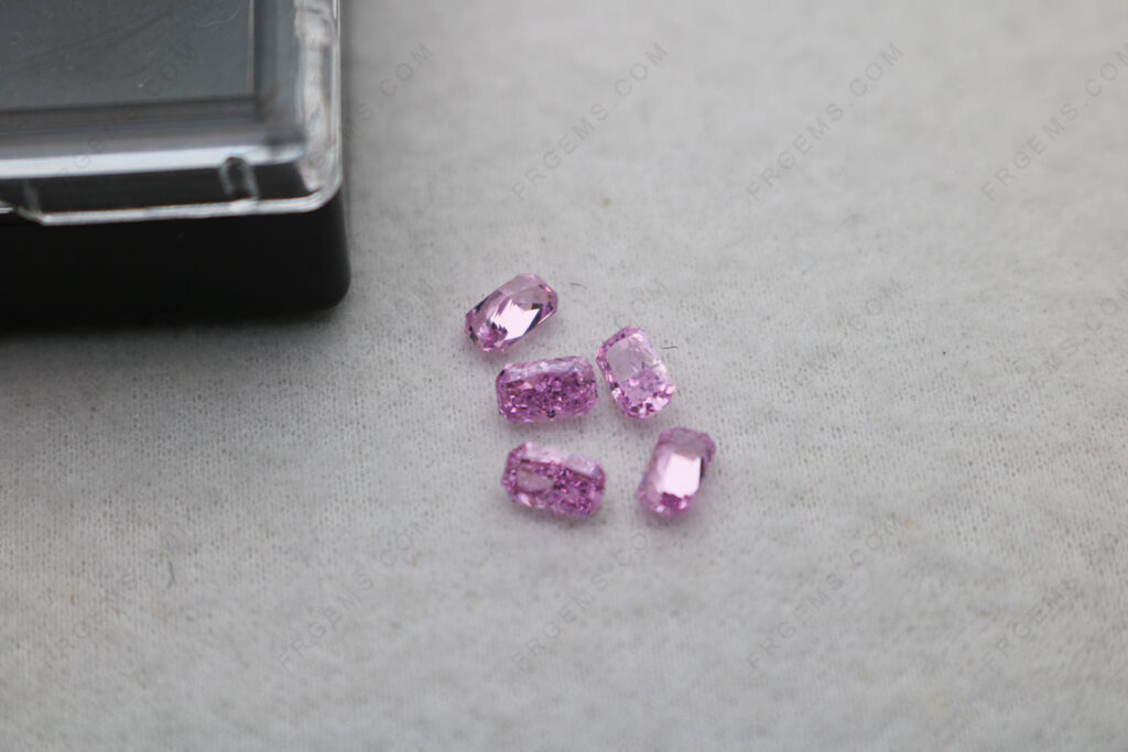 Wholesale-Best-quality-Crushed-Ice-cut-Cubic-Zirconia-light-purplish-pink-Color-Octagon-Shape-Loose-gemstones-China-IMG_7284