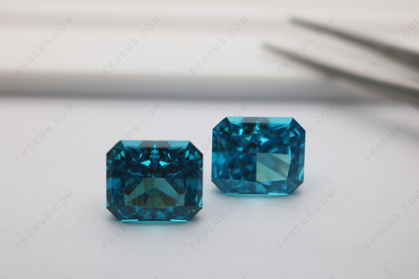 Bulk wholesale Cubic Zirconia Octagon Shape Crushed ice Cut Aquamarine Light color 13x11mm loose Gemstones
