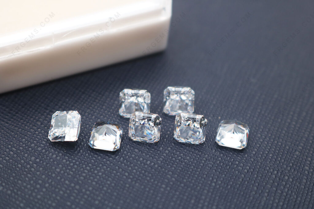 Loose-CZ-AAAAA-Quality-White-Clear-Color-Crushed-Ice-cut-6x6mm-loose-gemstones-Suppliers-in-China-IMG_7826