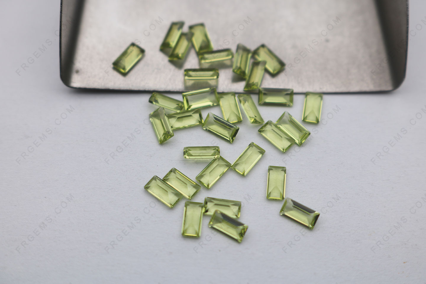 Loose Nano Crystal Synthetic Peridot 152# Color Baguette cut 5x2.5mm gemstones Suppliers in China
