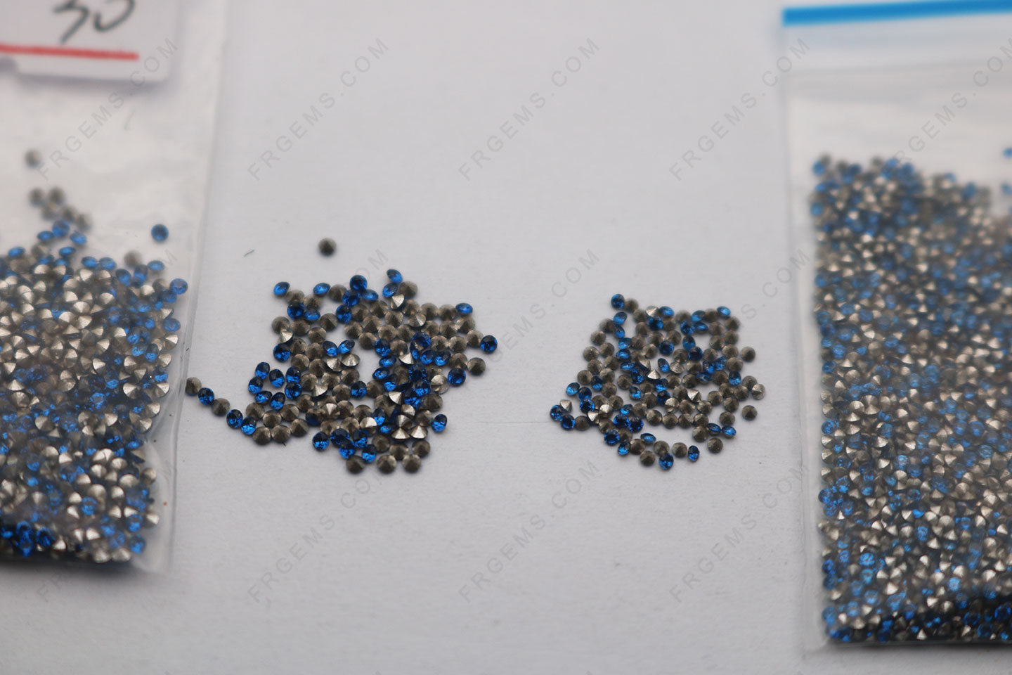 Wholesale Sapphire Blue Spinel 113# Color Foiled Back Small Round melee 1.20mm loose gemstones from China