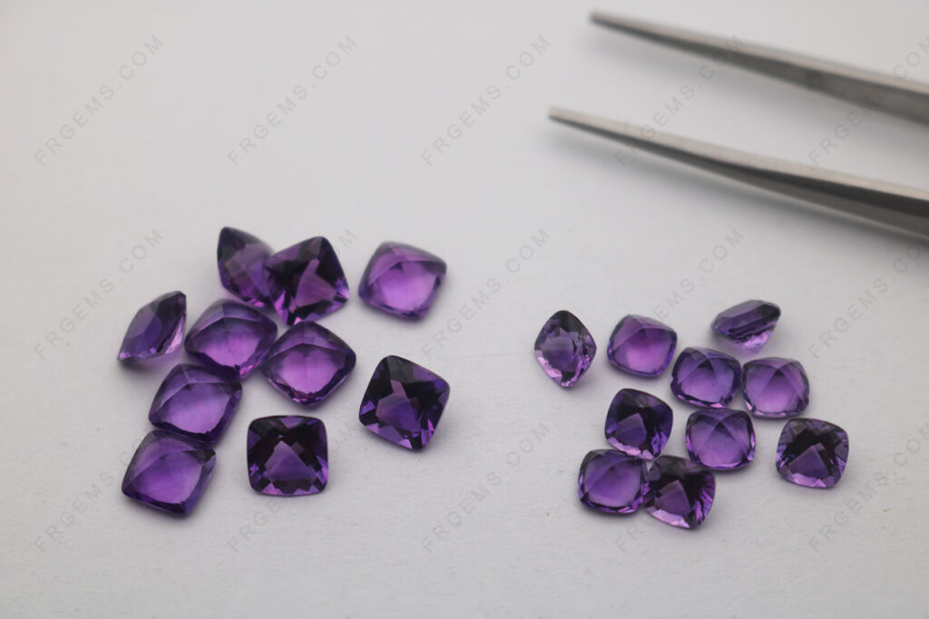 Natural-Genuine-Africa-Amethyst-Cushion-Shape-Faceted-cut-6x6mm-5x5mm-loose-Stones-Suppliers-in-China-IMG_7885
