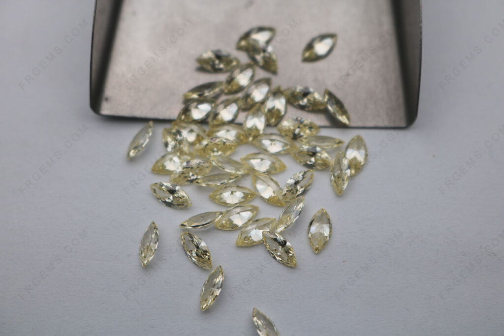 Wholesale-Loose-CZ-Canary-Yellow-3A-high-quality-Marquise-cut-7x3.5mm-loose-gemstones-from-China-IMG_7808