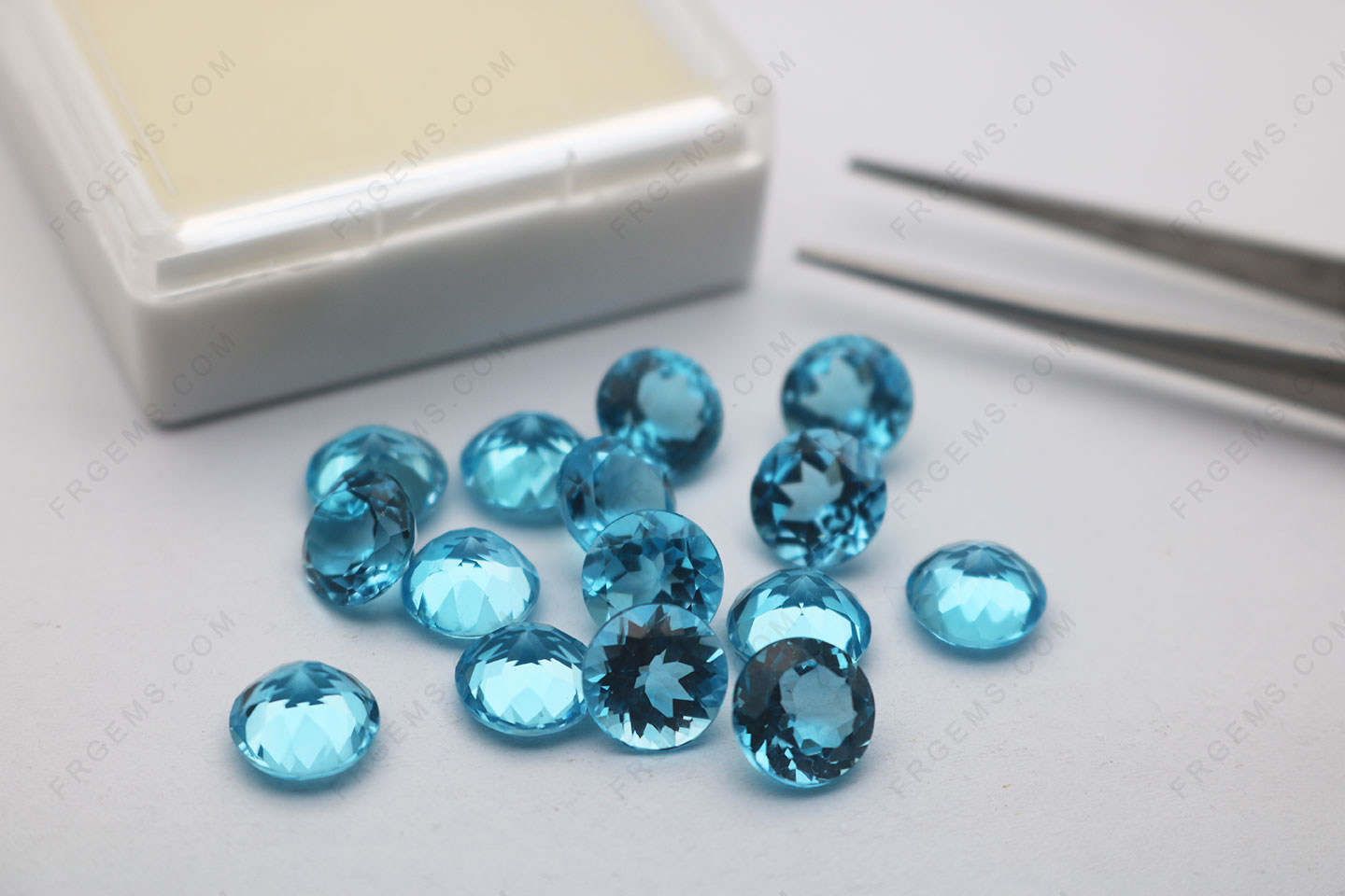 Natural Genuine Topaz Swiss Blue Round Shape Faceted cut 8mm loose Stones Suppliers in China